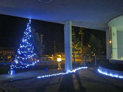 クリスマスツリーイルミネーション点灯 (東海工場)